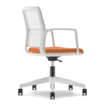 Formetiq Madrid mesh meeting chair with 5-star base